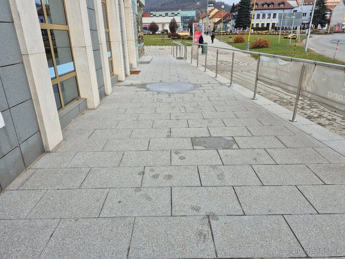 HĽADÁM DÔCHODCU NA UPRATOVANIE SNEHU A POMOCNÉ PRÁCE – ROŽŇA