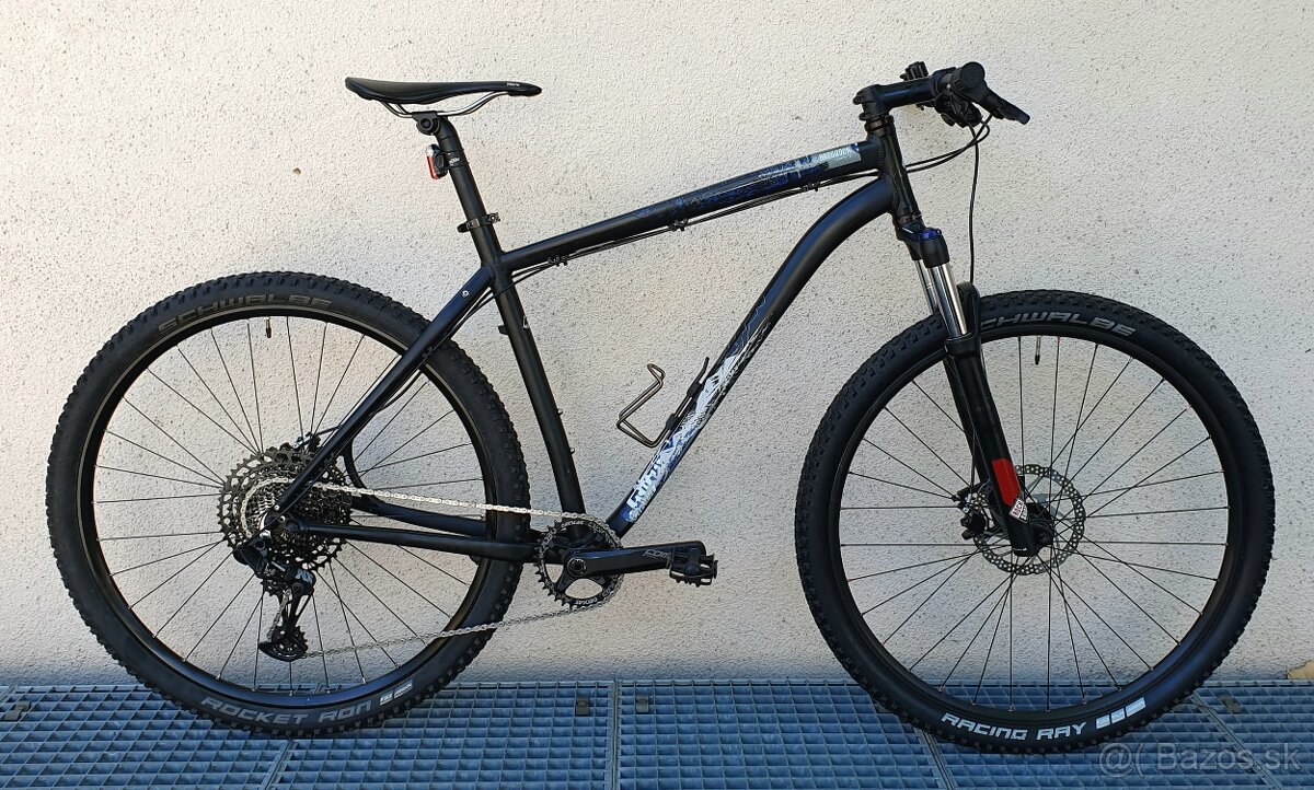 Predám skladaný Specialized Hardrock 29" XL