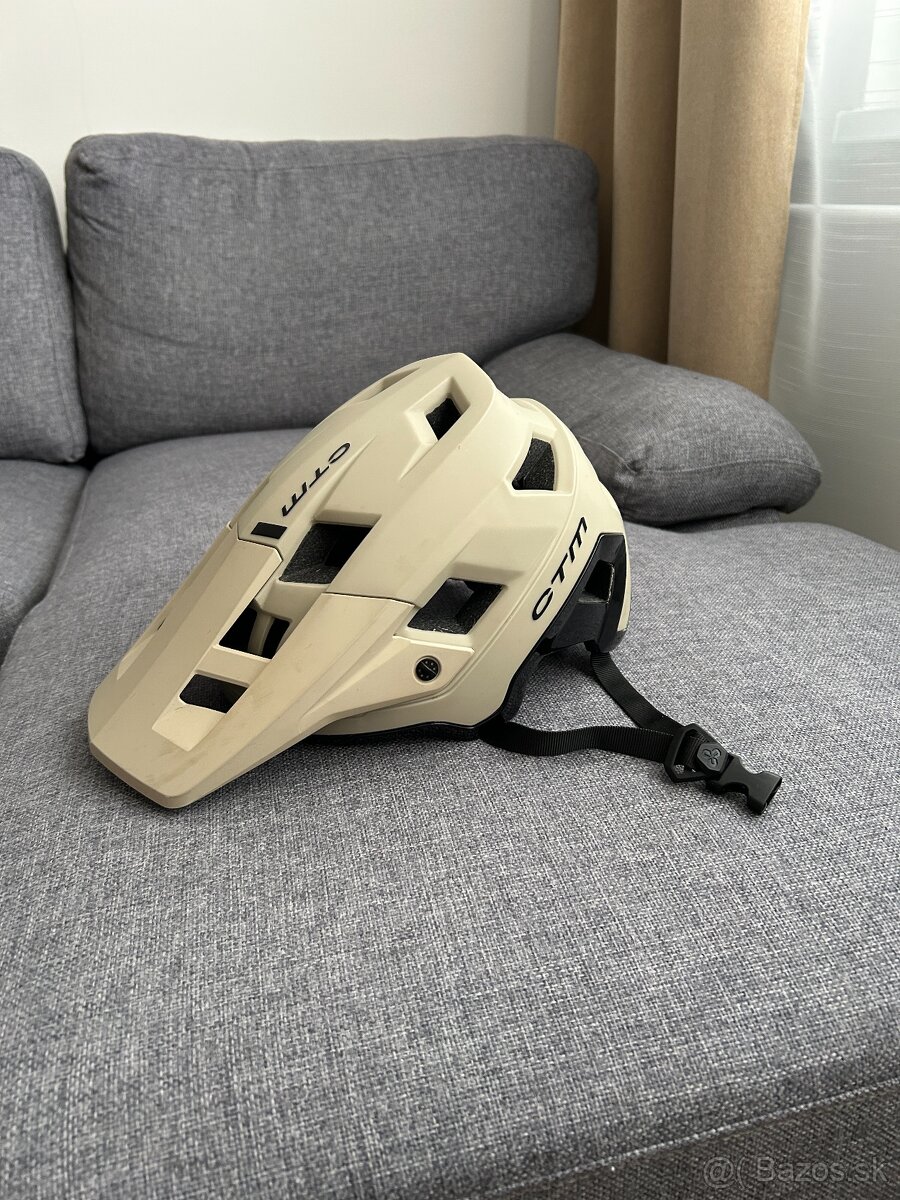 Cyklistická prilba CTM Trops