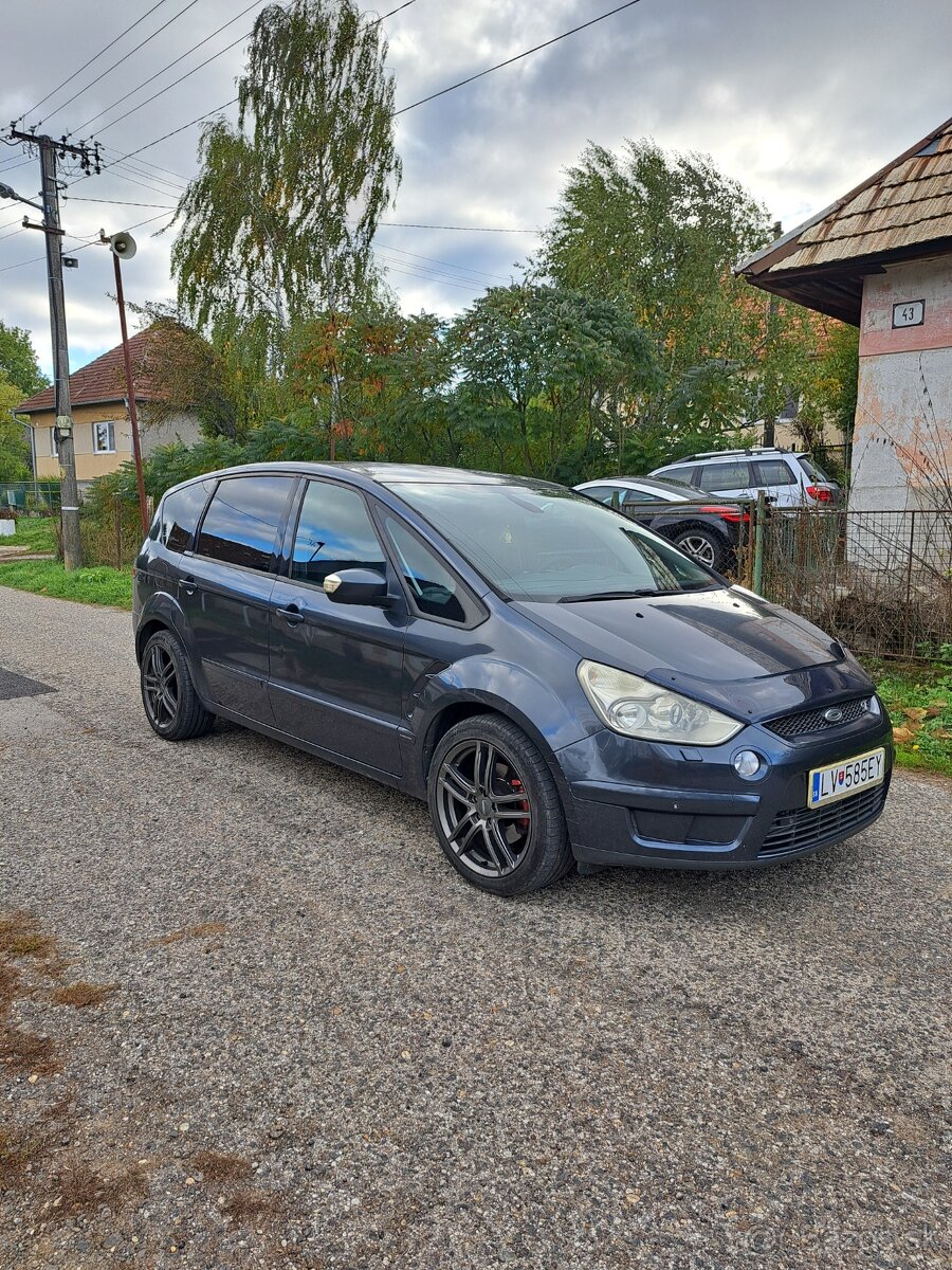 Predám Ford S-max