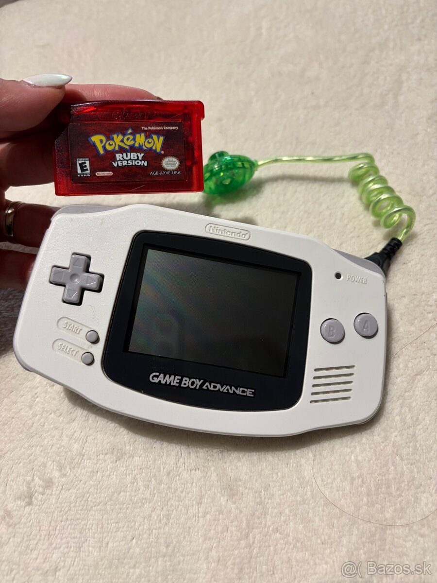 Nintendo Gameboy Advance + Pokemon Ruby version