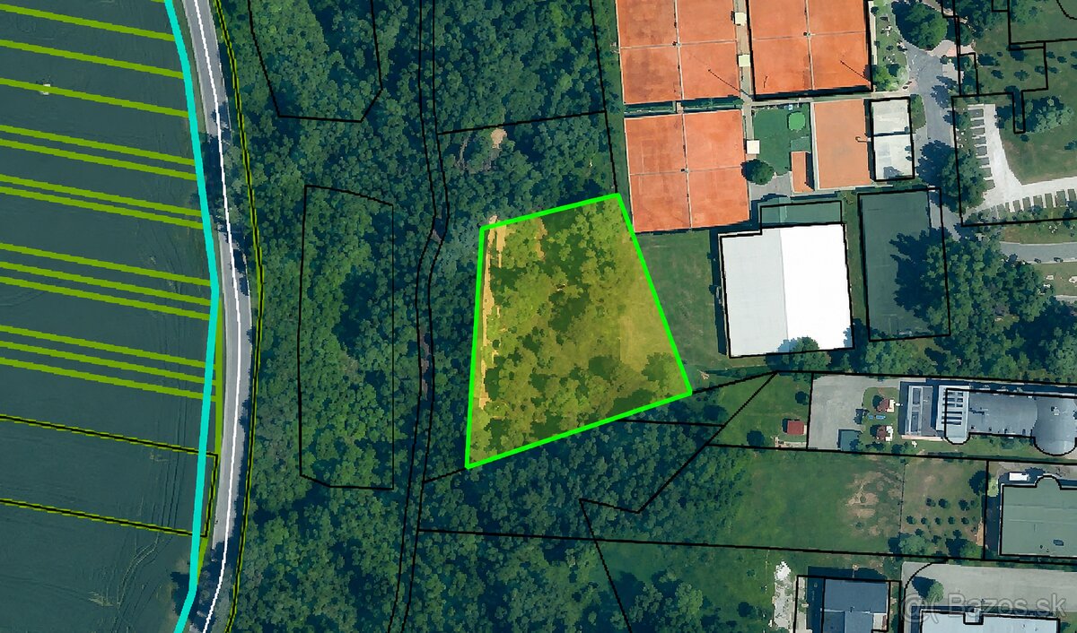 NA PREDAJ Pozemok v Piešťanoch - 3 868m²