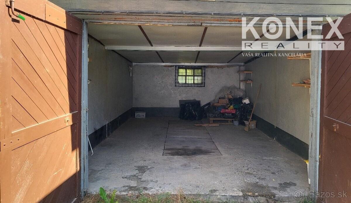 ID-4486 NA PREDAJ – Garáž – Snina PALÁRIKOVA UL