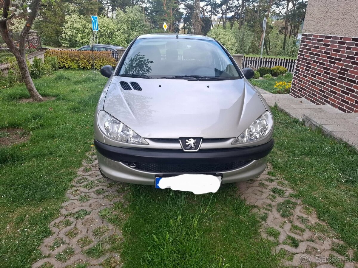 Peugeot 206