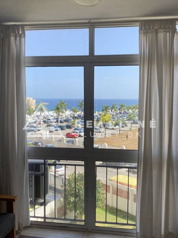 TORREMOLINOS, ŠTÚDIO S NERUŠENÝM VÝHĽADOM NA MORE