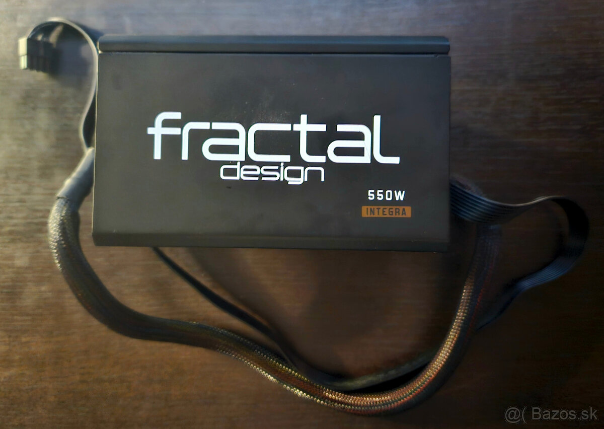 PC zdroj Fractal Design Integra M 550W Black
