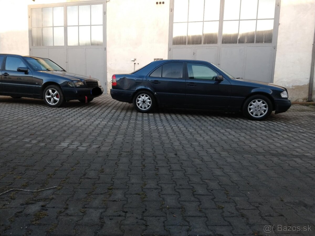 Sada ALU disků mercedes benz 7Jx15 ET37 + šrouby