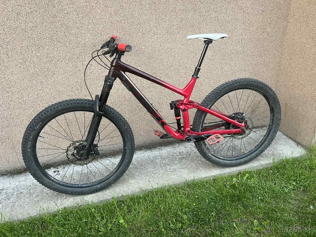 Trek slash 8