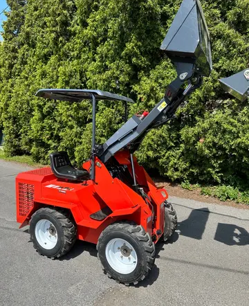 Mininakladač CR390