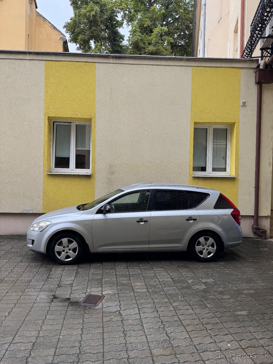 Kia Ceed Combi 1.4 benzín, STK 2026, klimatizácia