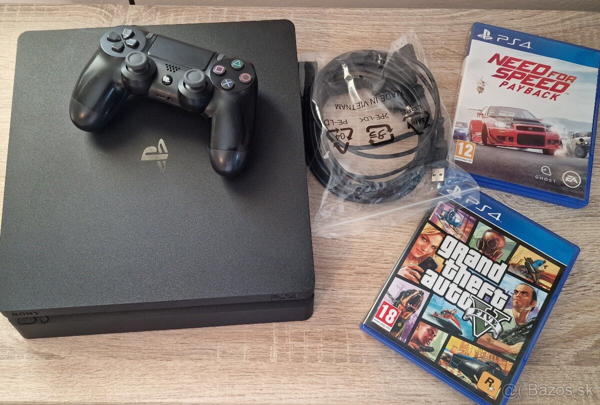 PlayStation 4 slim/1 tb
