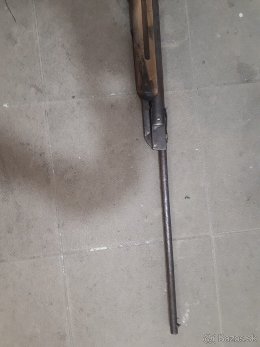 V z 4