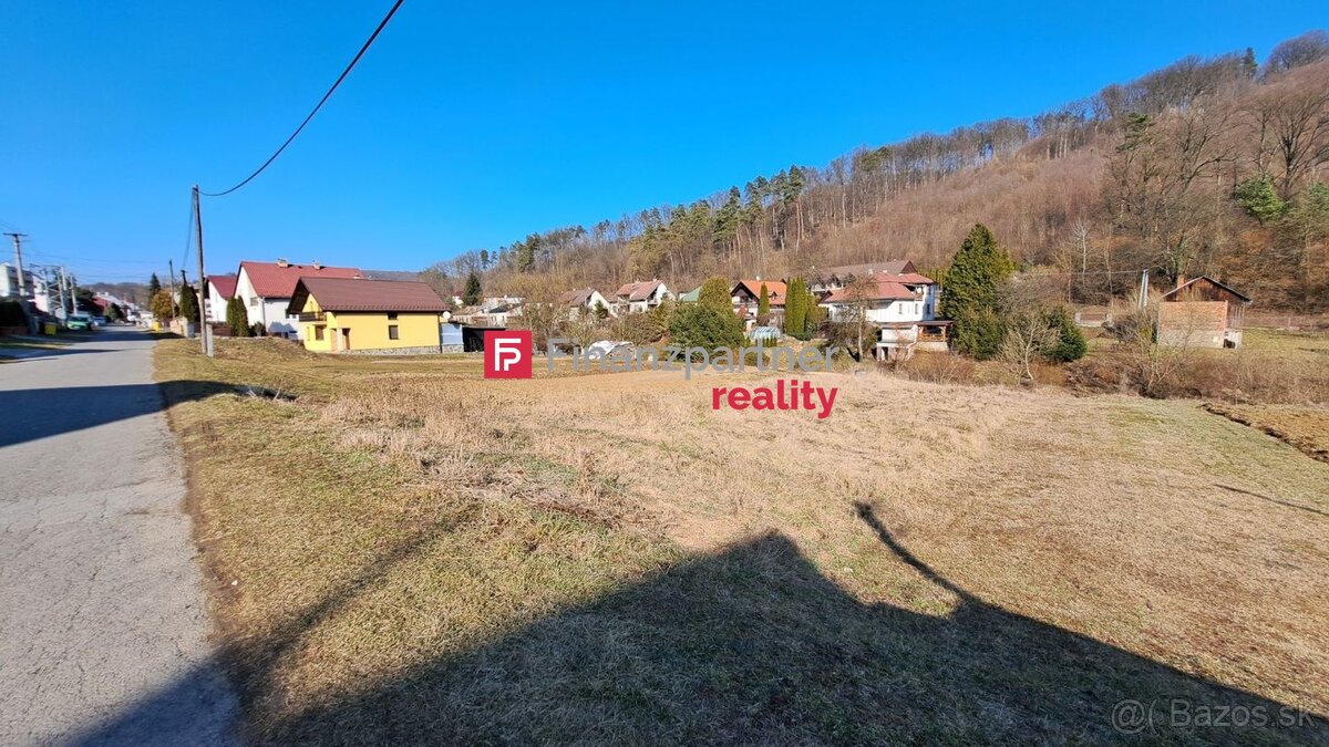 Predaj pozemku v Brestove