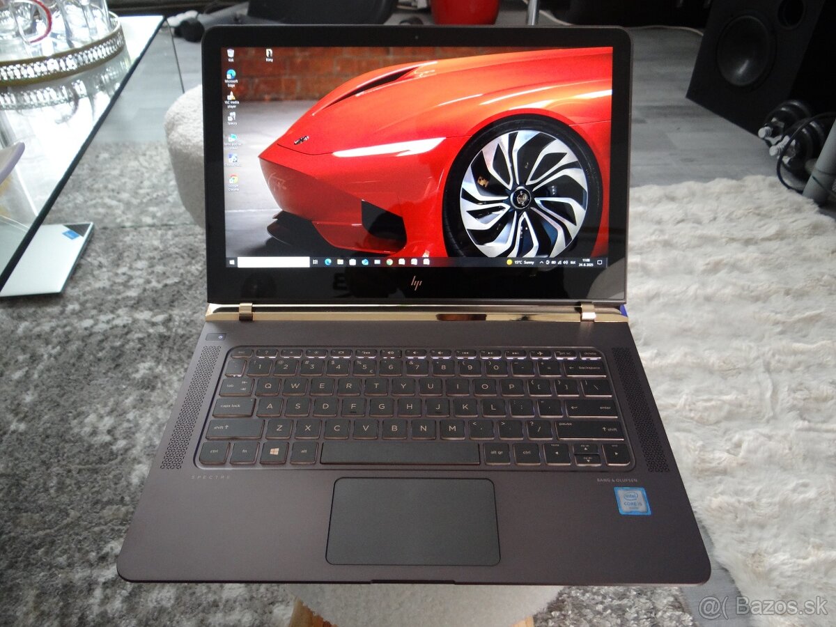13.3" Hp spectre/ Core I5/ 8GB RAM/ 256GB SSD/ Intel 520Gra