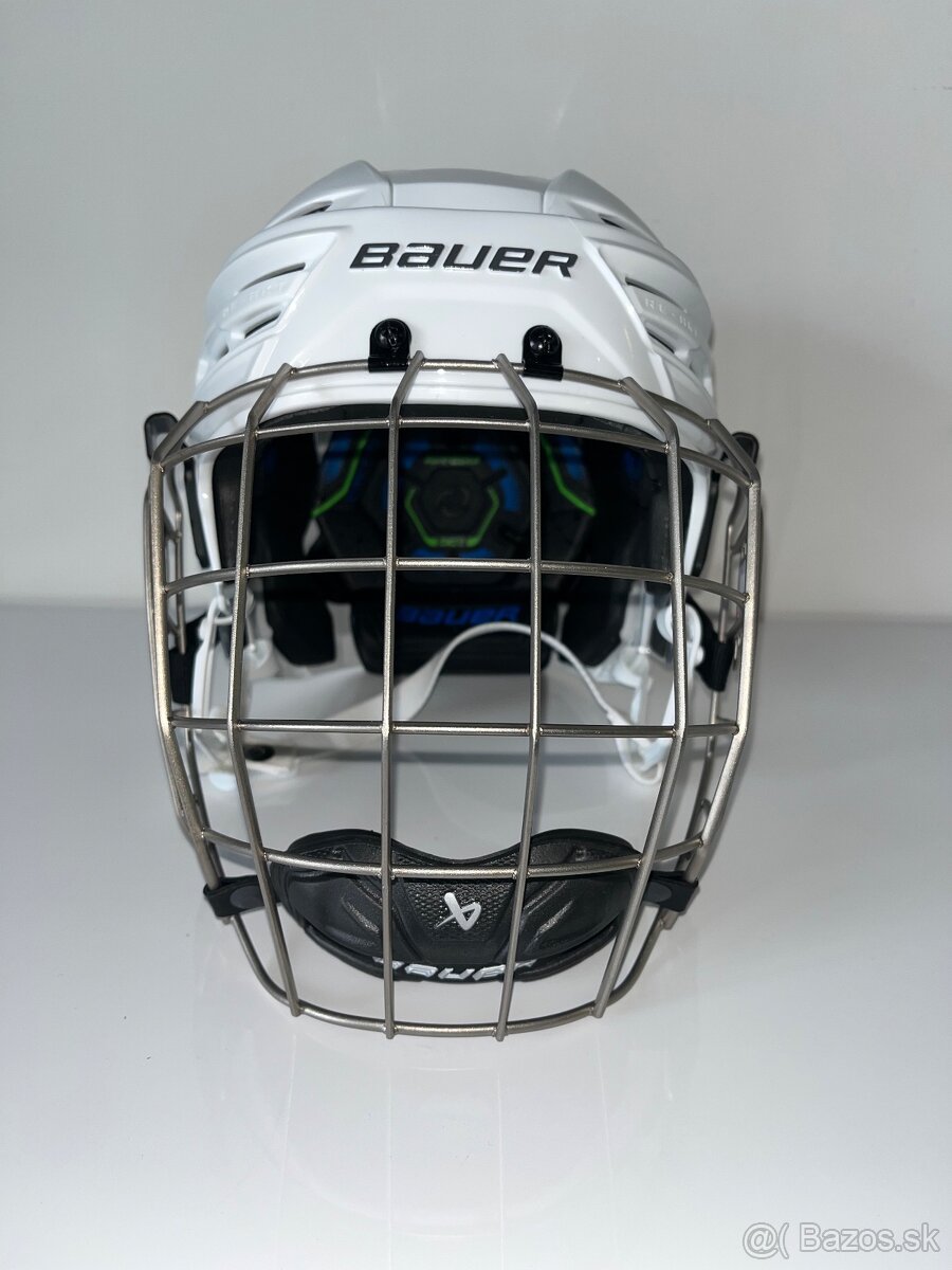 Hokejová prilba Bauer Reakt 155