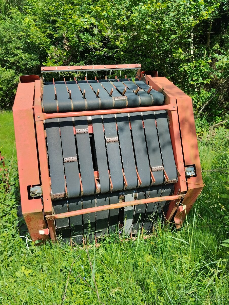 Predám balikovač na seno lis