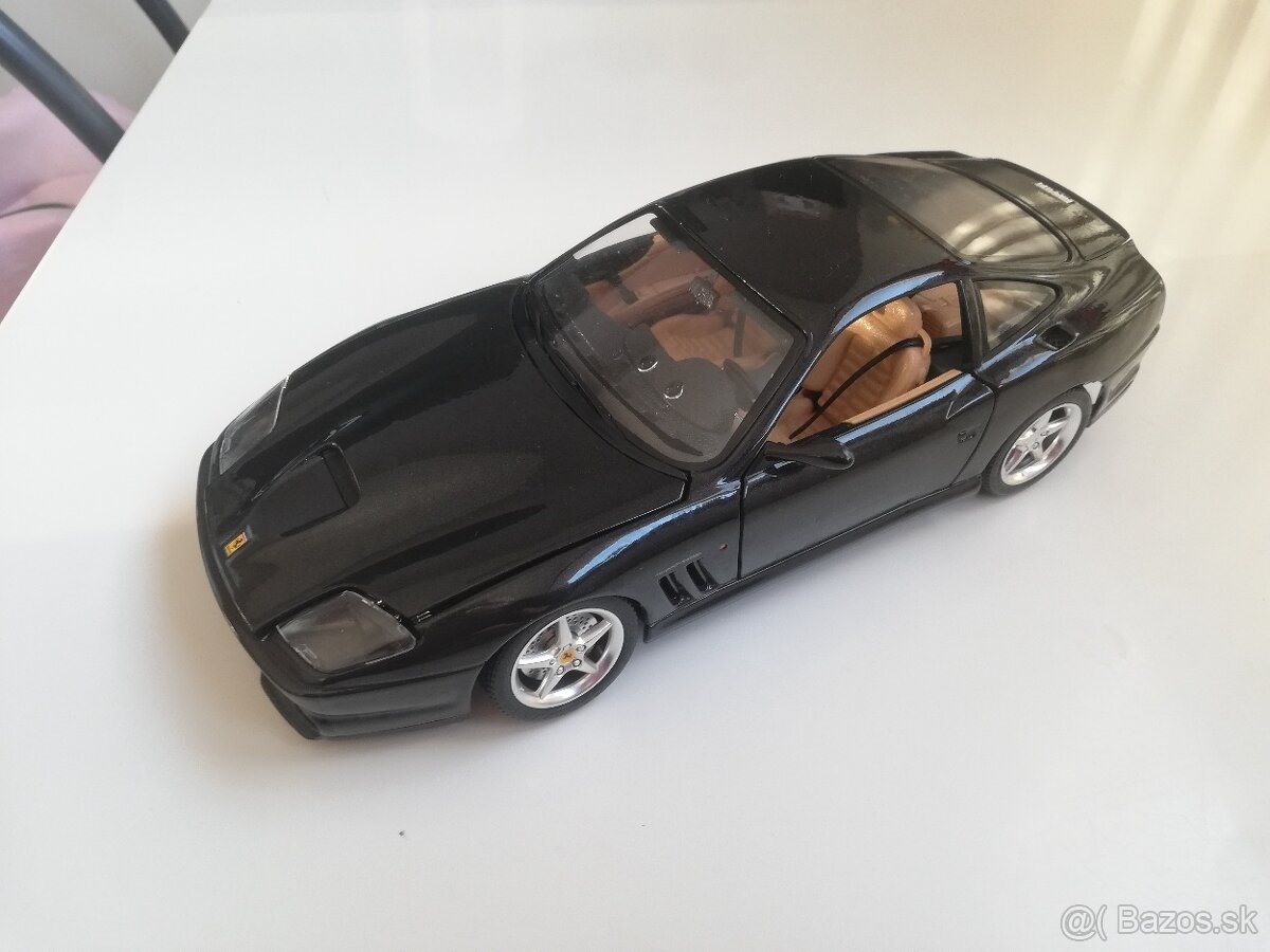 1:18 FERRARI 550 Maranello