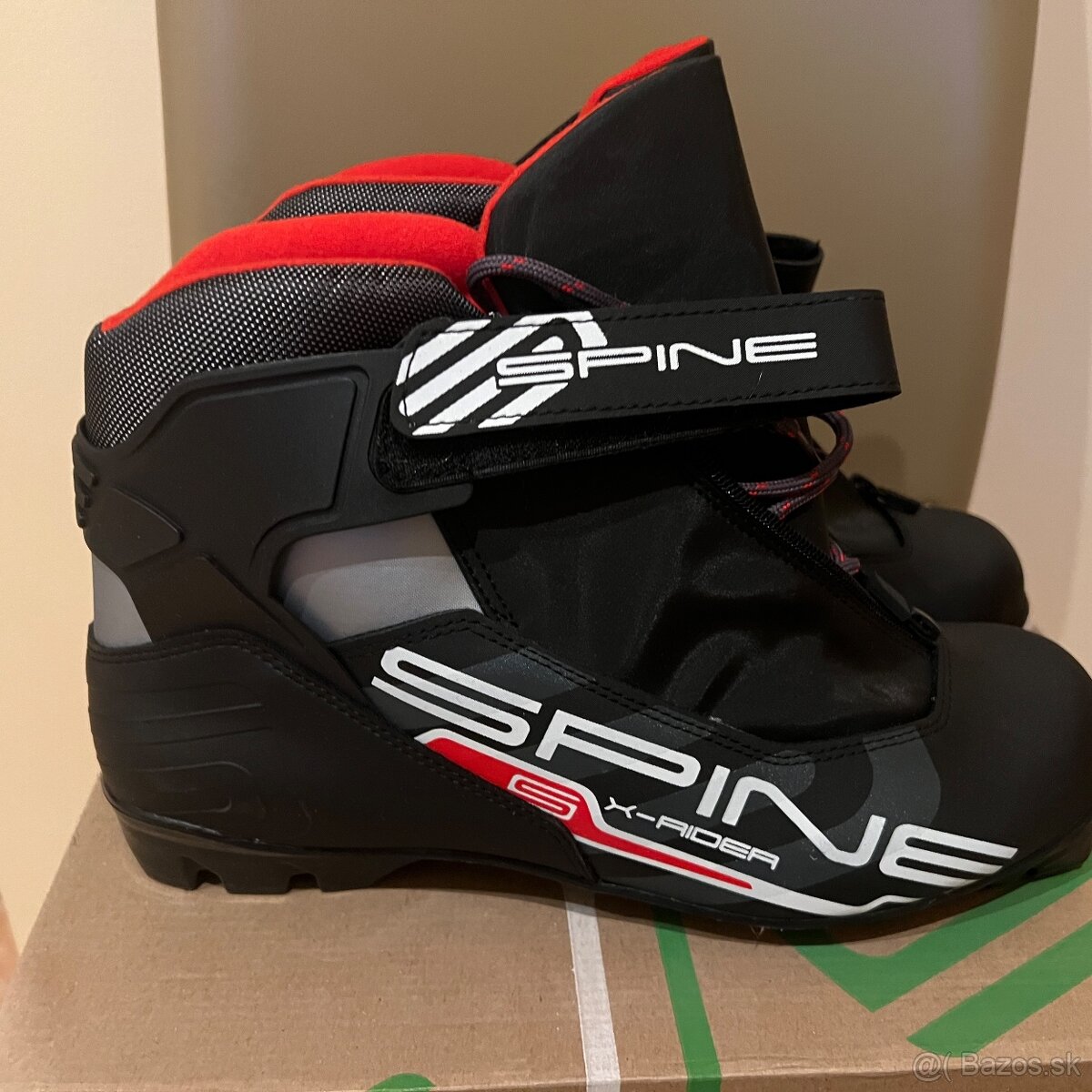 Topanky bežecke č.45 NNN