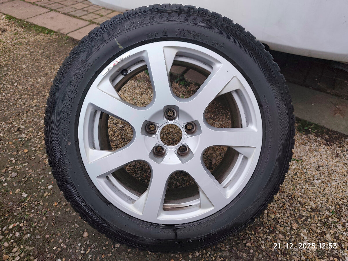 Zimne pneu Sumitomo WT200 225/55 R17 101V