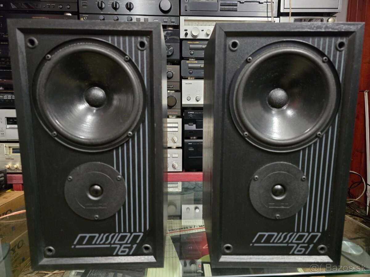 Mission 761 klasické regálovky