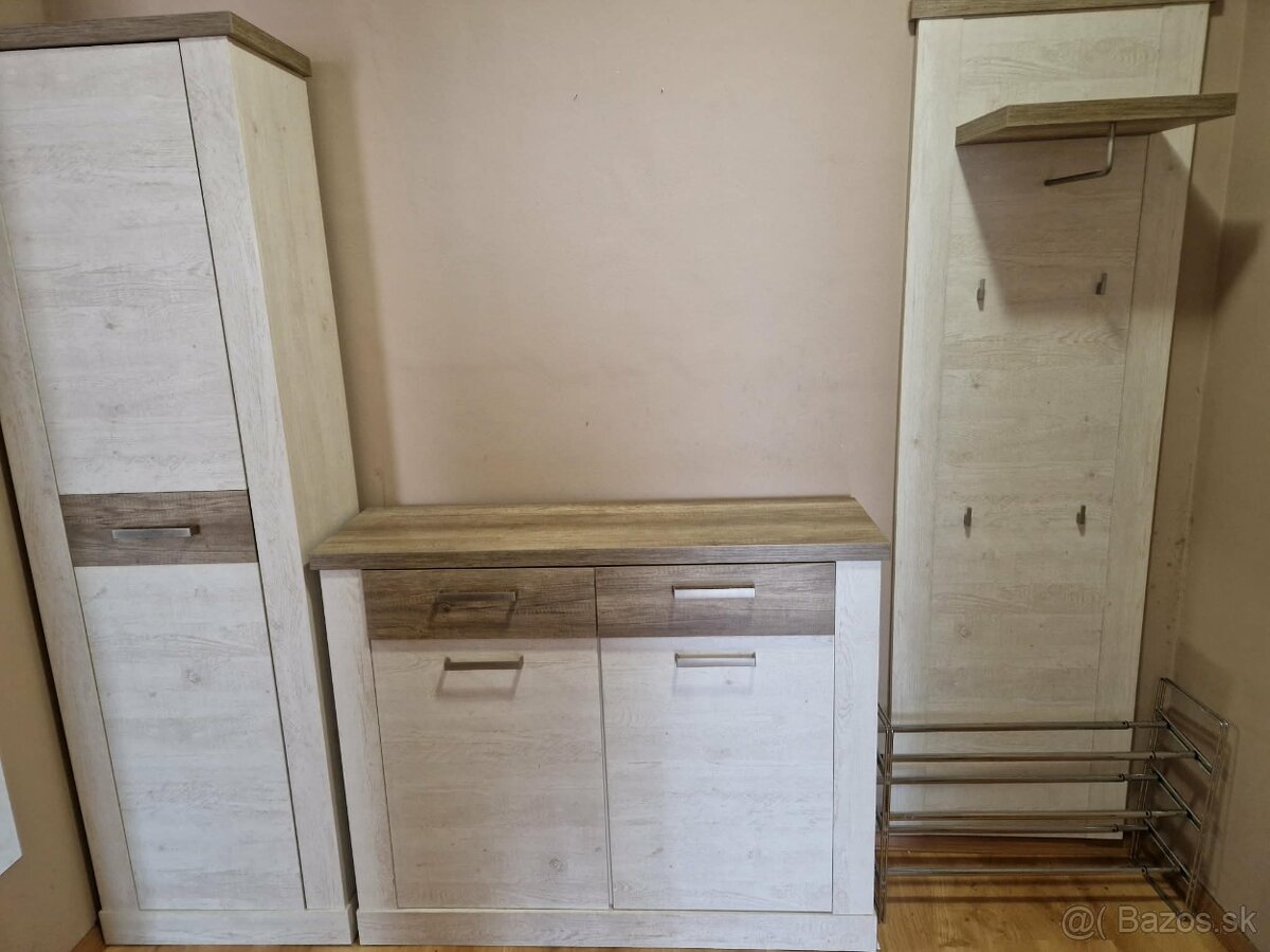 Šatníková zostava