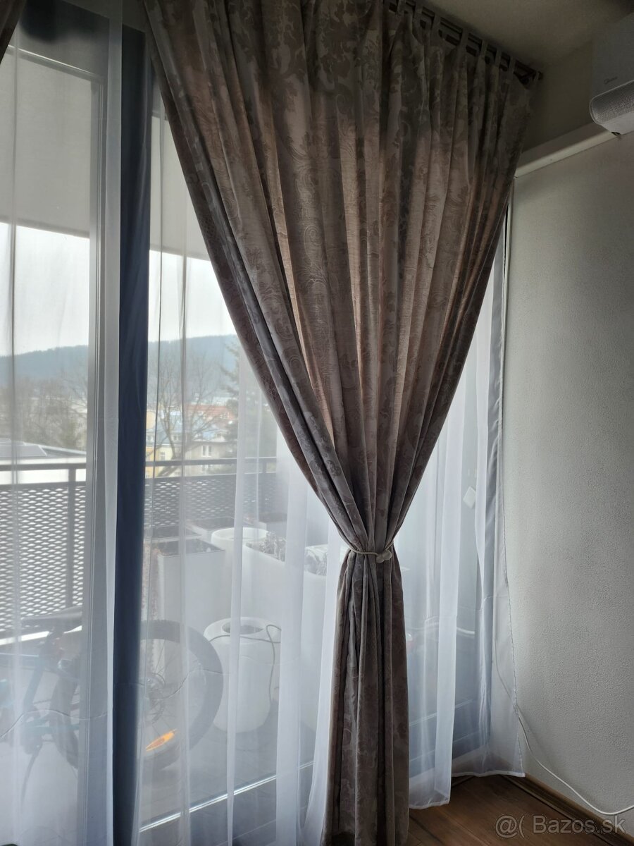 Predam novu zaclonu vyska 3m sirka 6m