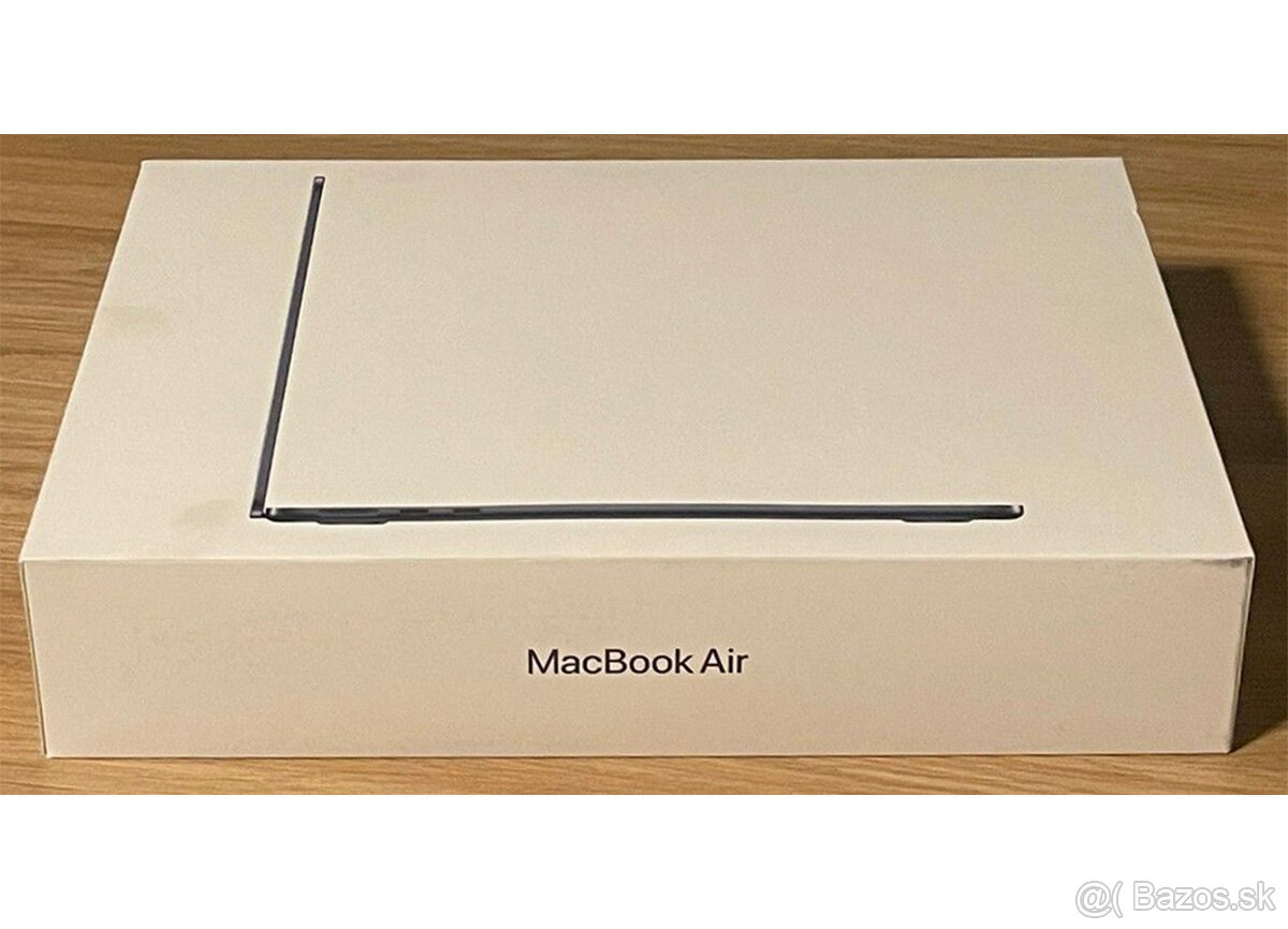 MacBook Air 13 Apple M4 - Nebeský modrý / Strieborný