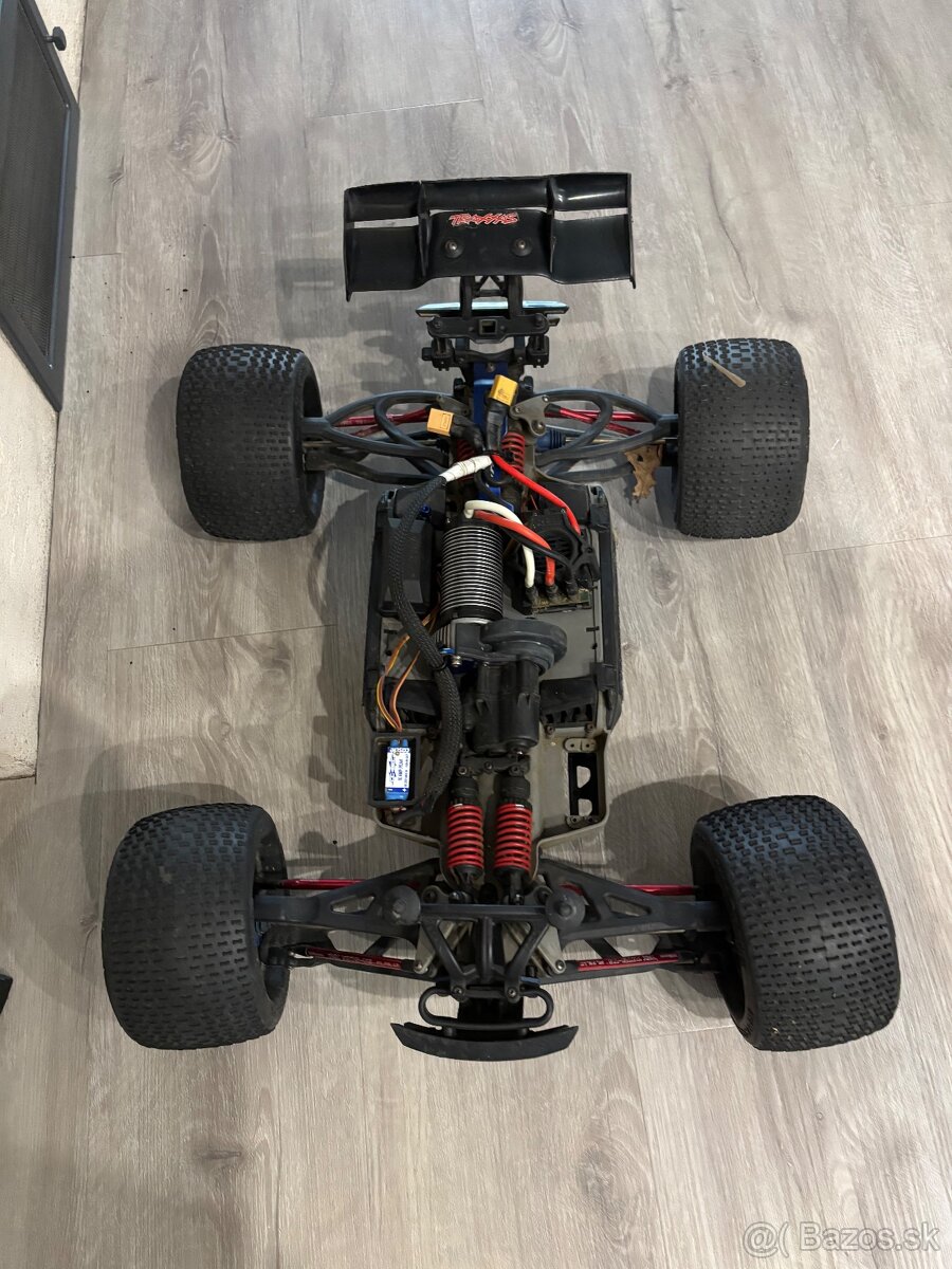 Traxxas E-revo