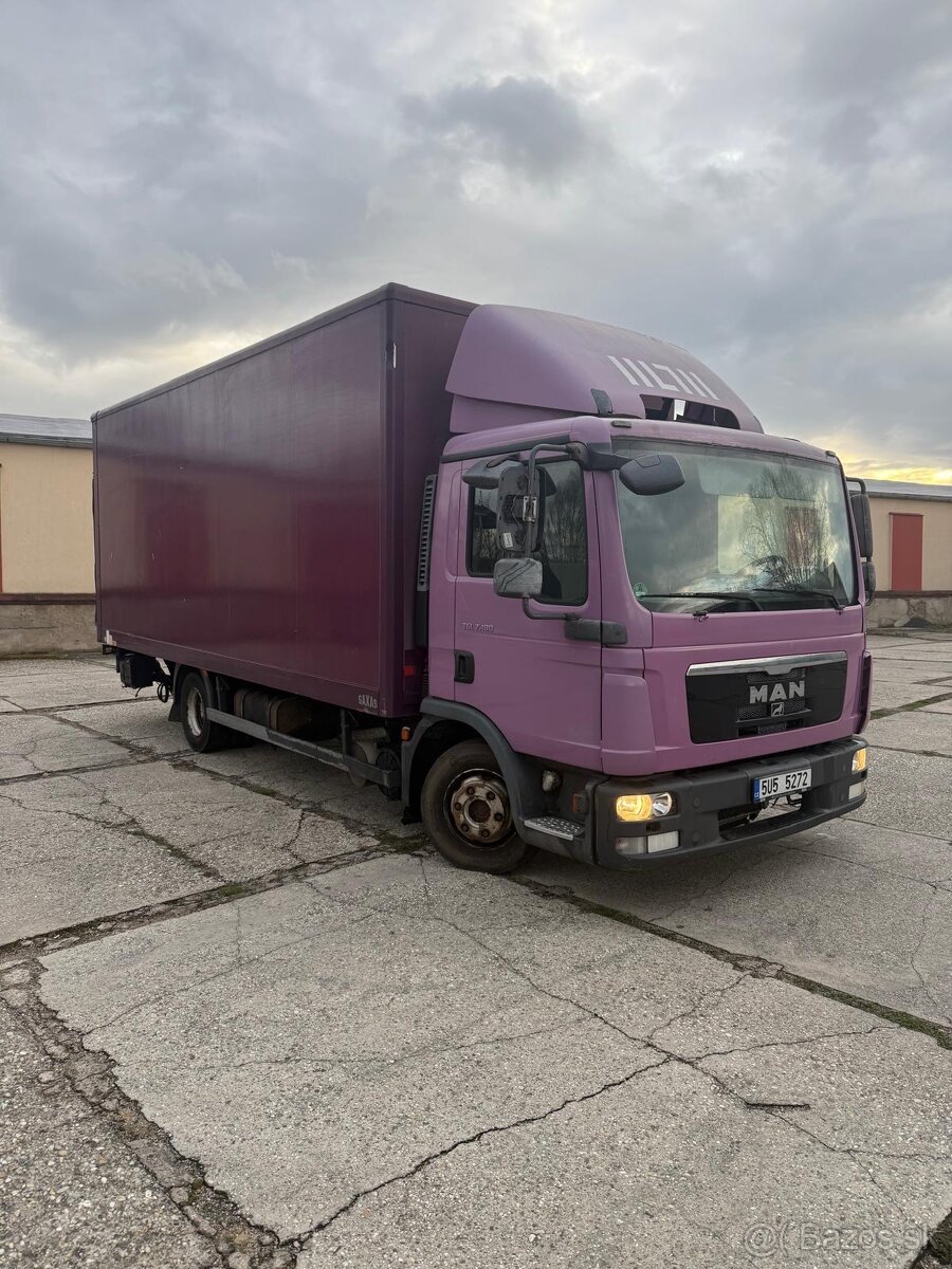 Man TGL 7.180 Skříň s H. čelem