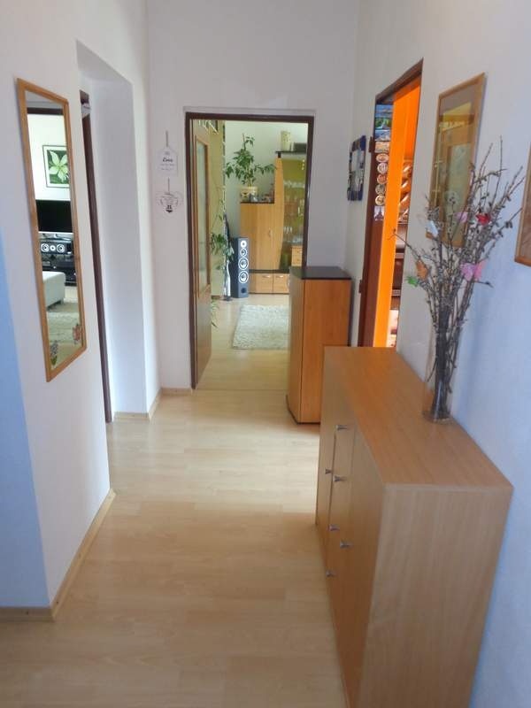 Prenájom 3i byt, obec Selce, Banská Bystrica.