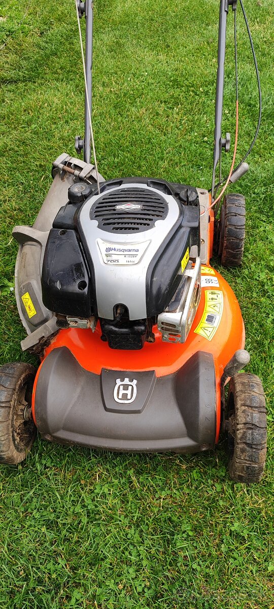 Benzínová kosačka Husqvarna R152SV