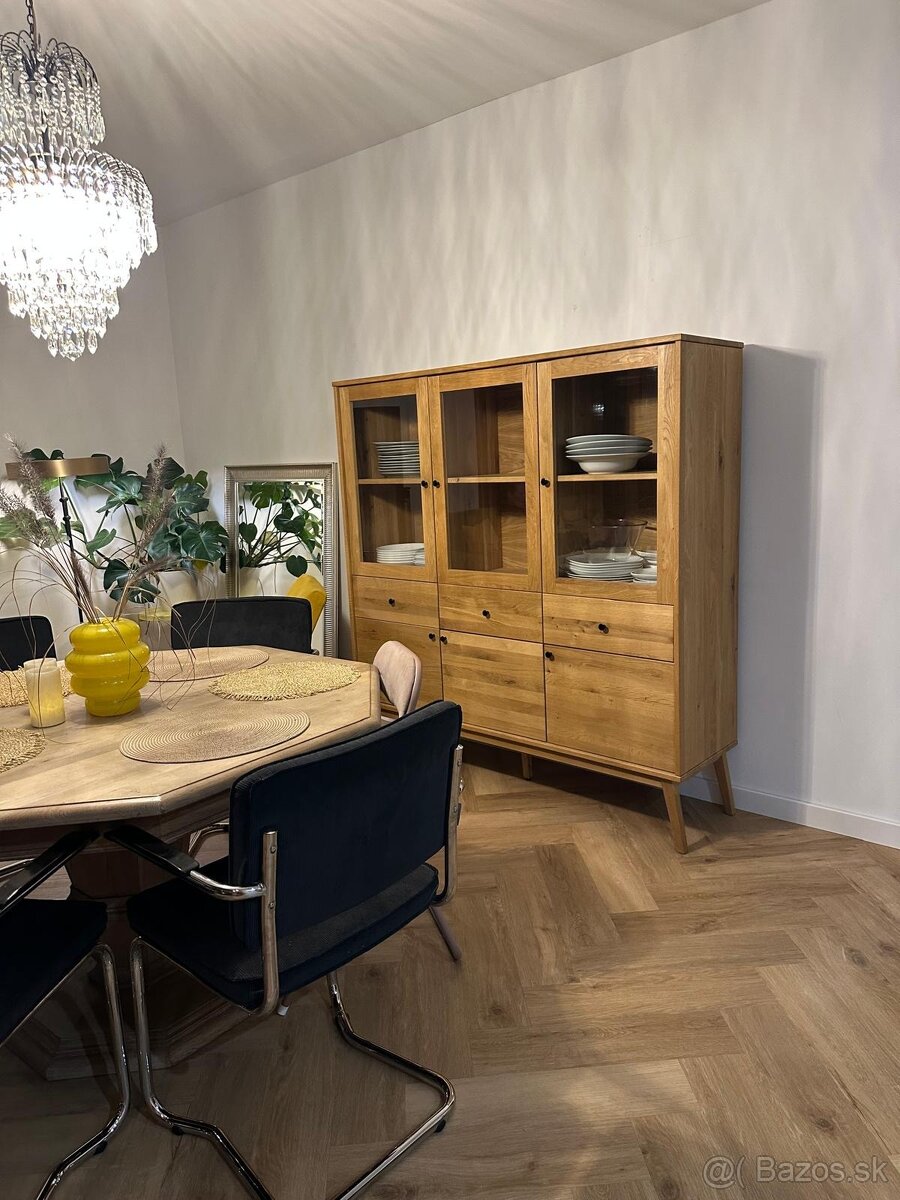 Luxusný dubový sekretár z masívu – ako nový