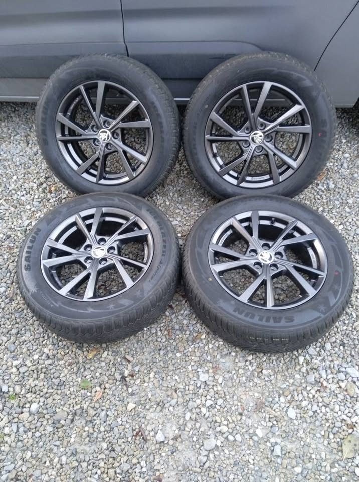 Alu 5 x 100 16" + zimné pneu 205/60 16.