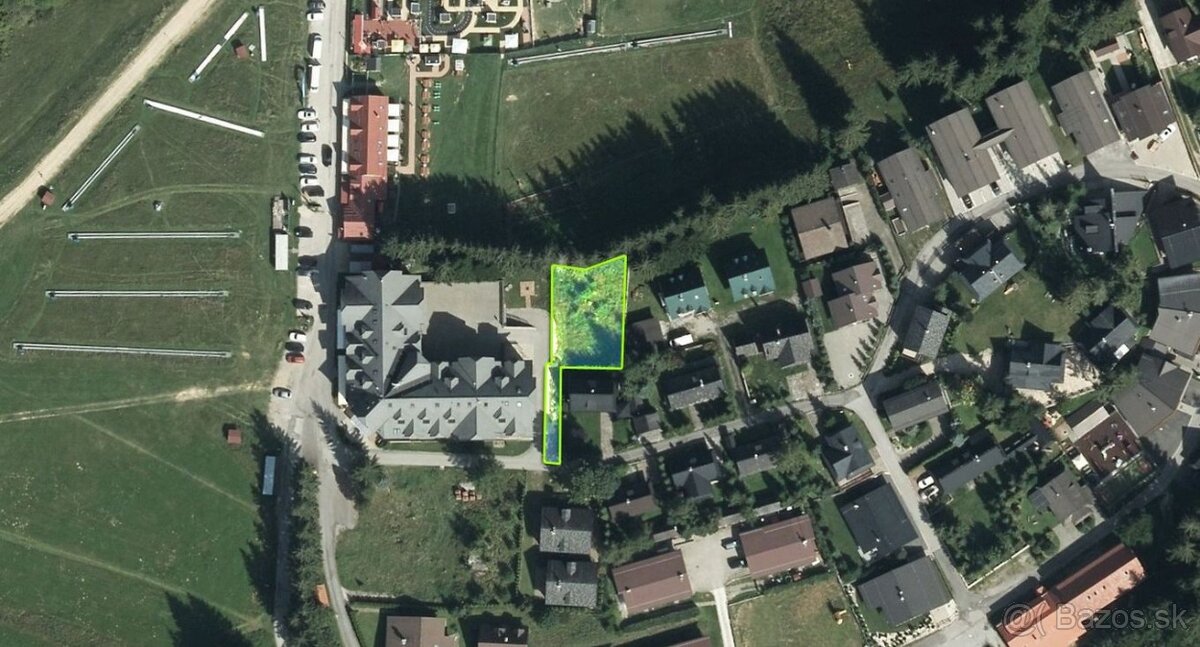 Na predaj exkluzívny stavebný pozemok v srdci Donovál