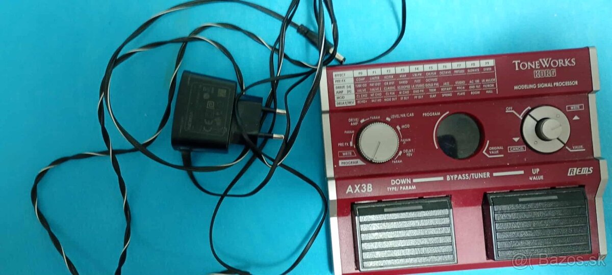 Predam Multiefekty pre basgitaru Korg AX3B..