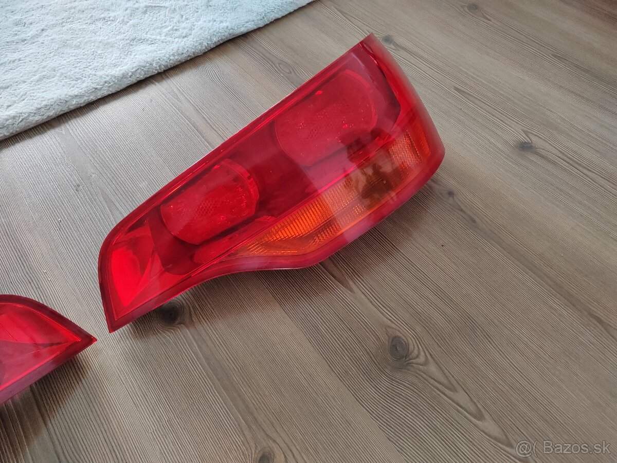 Audi Q7 zadné svetlá