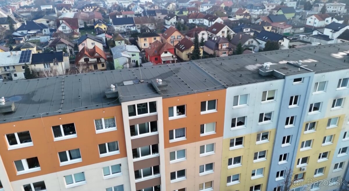 Slnečný 3-izbový byt po kompletnej rekonštrukcii Komenského