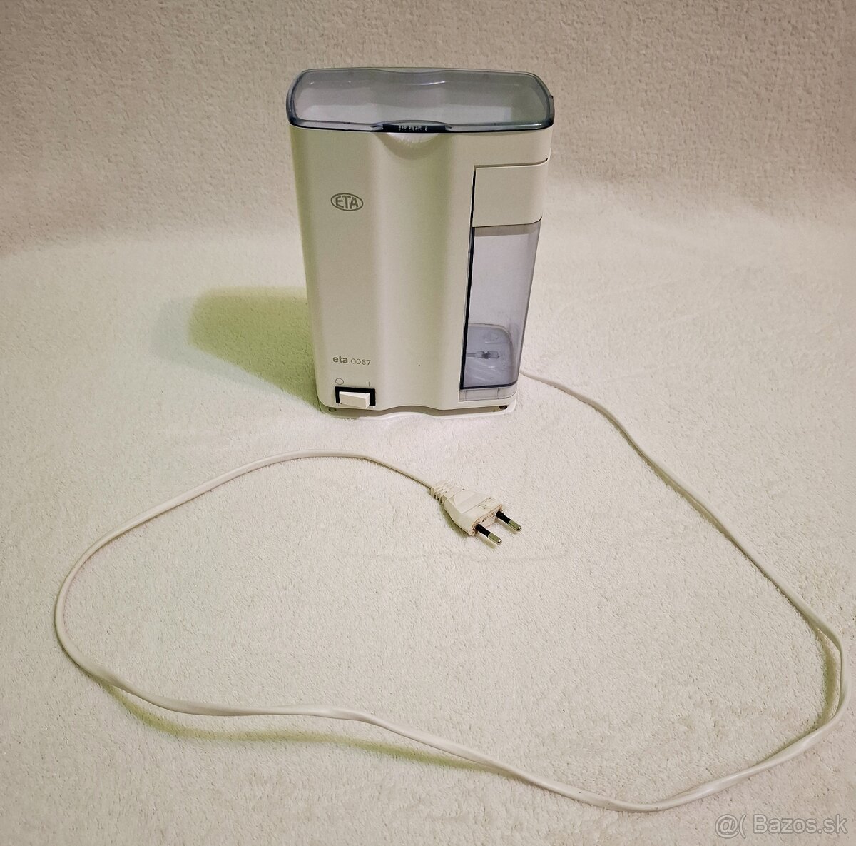 Mlynček na kávu: ETA 0067
