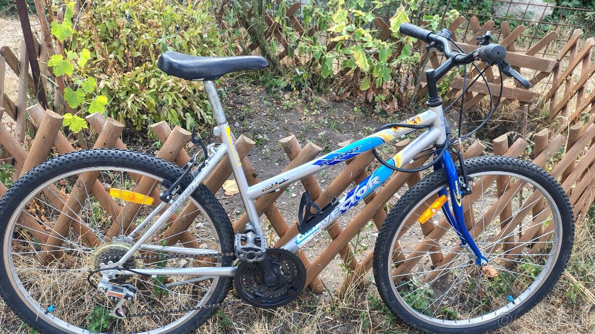 Predám dievčenský bicykel