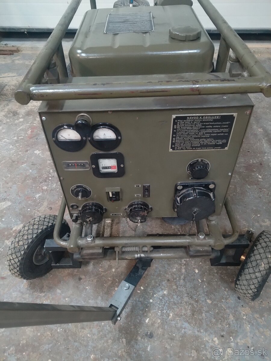 Vojenská elektrocentrála, generátor