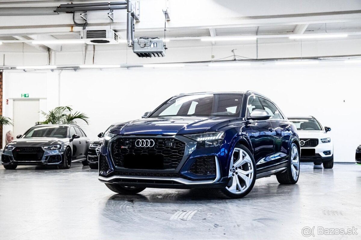 Audi RSQ8