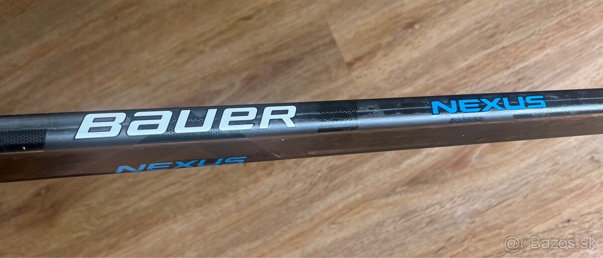 Hokejka Bauer Nexus P28 flex65