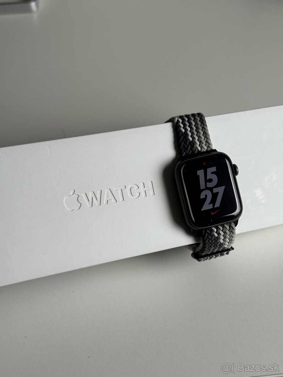 Apple Watch 6, 44mm, GPS
