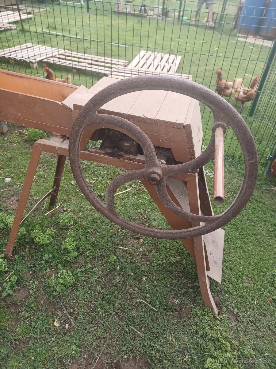 Sečková rezačka, rezačka travy