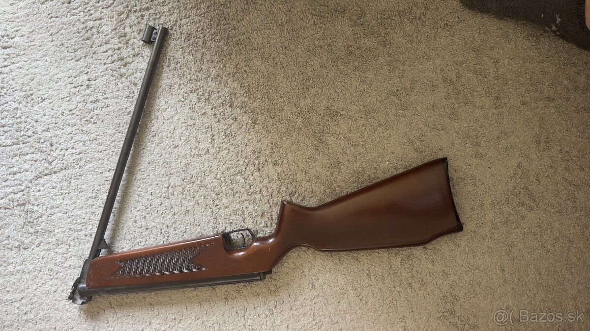 Slavia 631/630/634 tesnenie hlavne