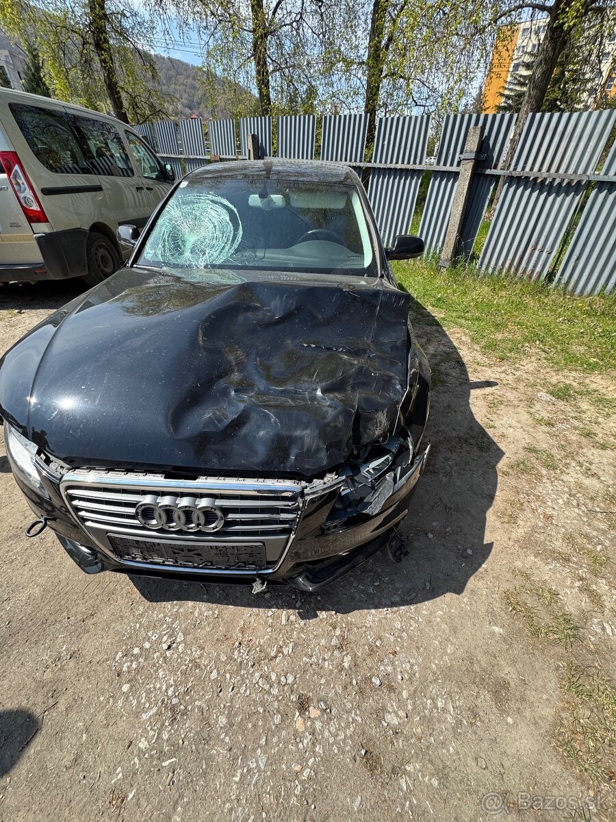 Rozpredam Audi a4 b8 1.8 tfsi automat