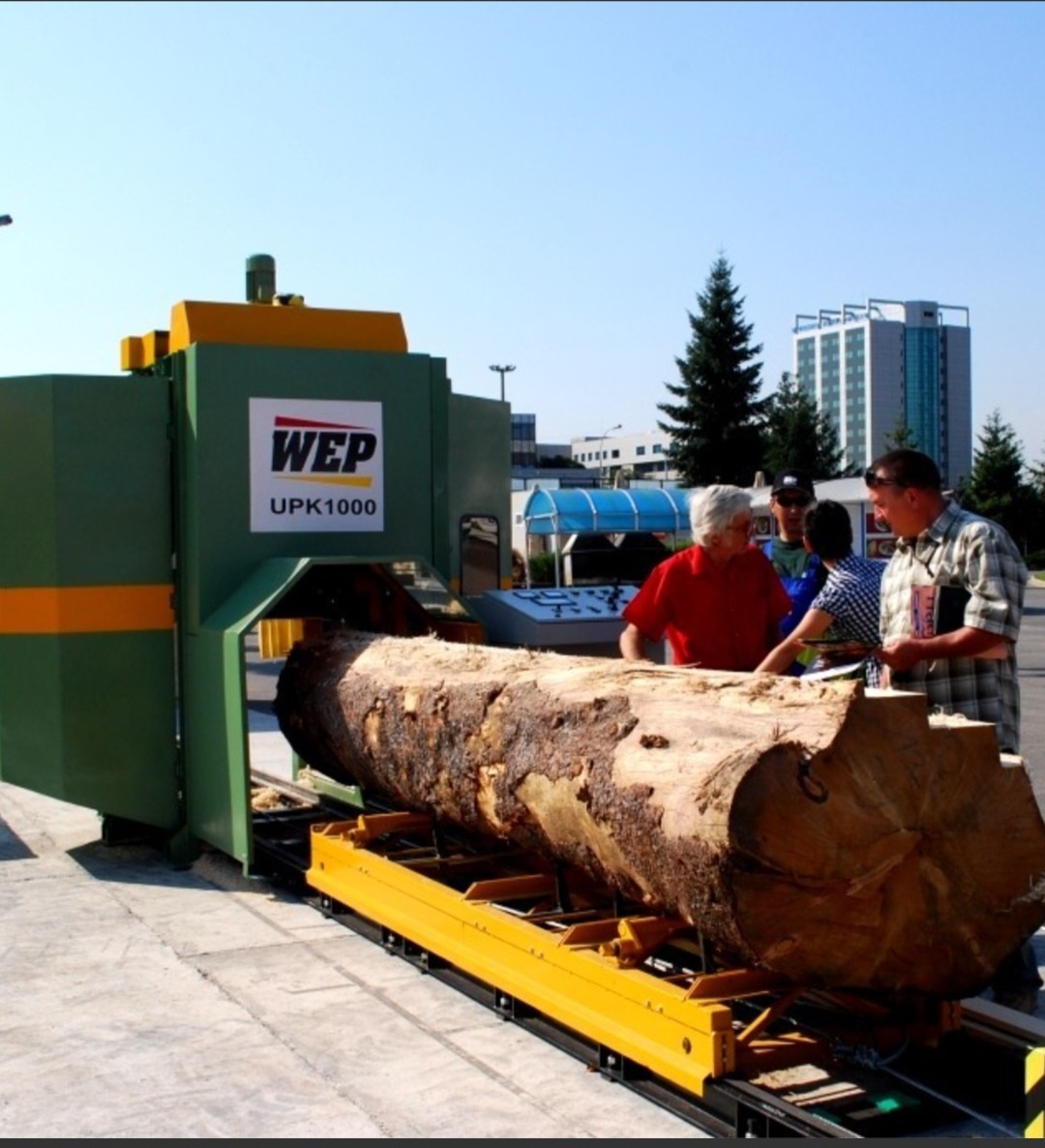 Predam uhlovú pílu WEP 1000
