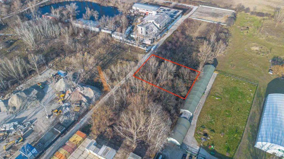 ALL INCLUSIVE l NA PREDAJ STAVEBNÝ POZEMOK 900 M2 , BRATISLA