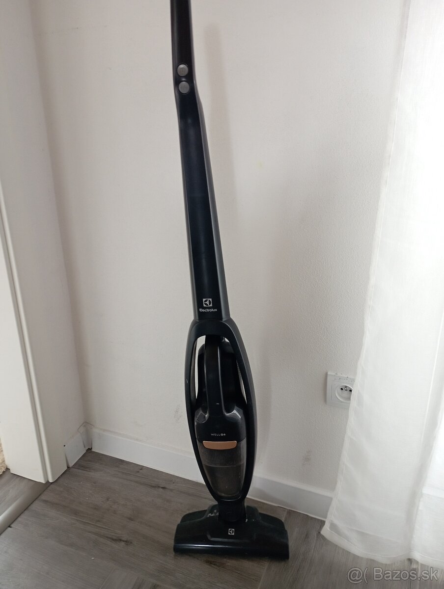Tyčový vysávač Elektrolux