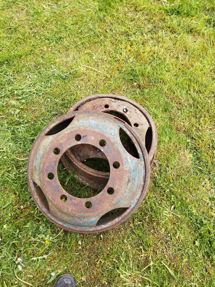 Disky V3S